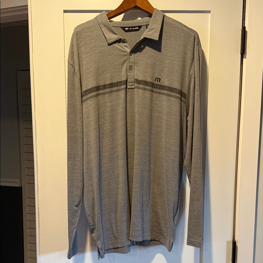 TRAVIS MATHEW
Heater 2.0 Stretch Long Sleeve Golf Polo in heather medium gray